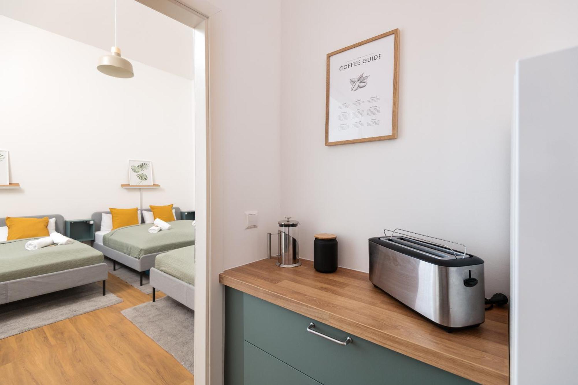 Im Herzen Von Kreuzberg - Perfekt Gelegen Fuer Bis Zu 8 Personen Appartement Berlijn